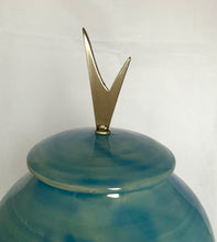 Load image into Gallery viewer, Sky Ceramic Urn