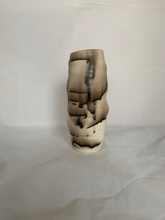 Load image into Gallery viewer, Horsehair Vase
